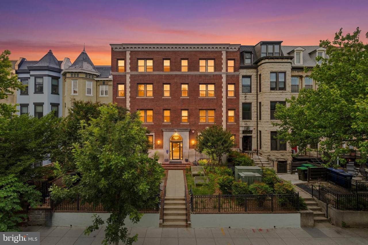 1321 Fairmont Street - Photo 1