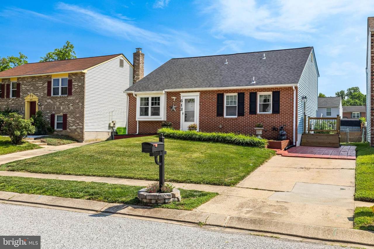 613 Harbour Oak Drive - Photo 1