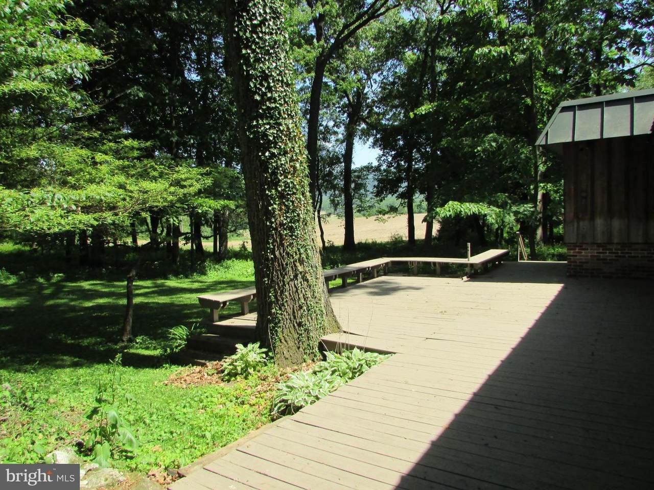 https://bt-photos.global.ssl.fastly.net/brightmls/orig_boomver_1_805040103968-2.jpg