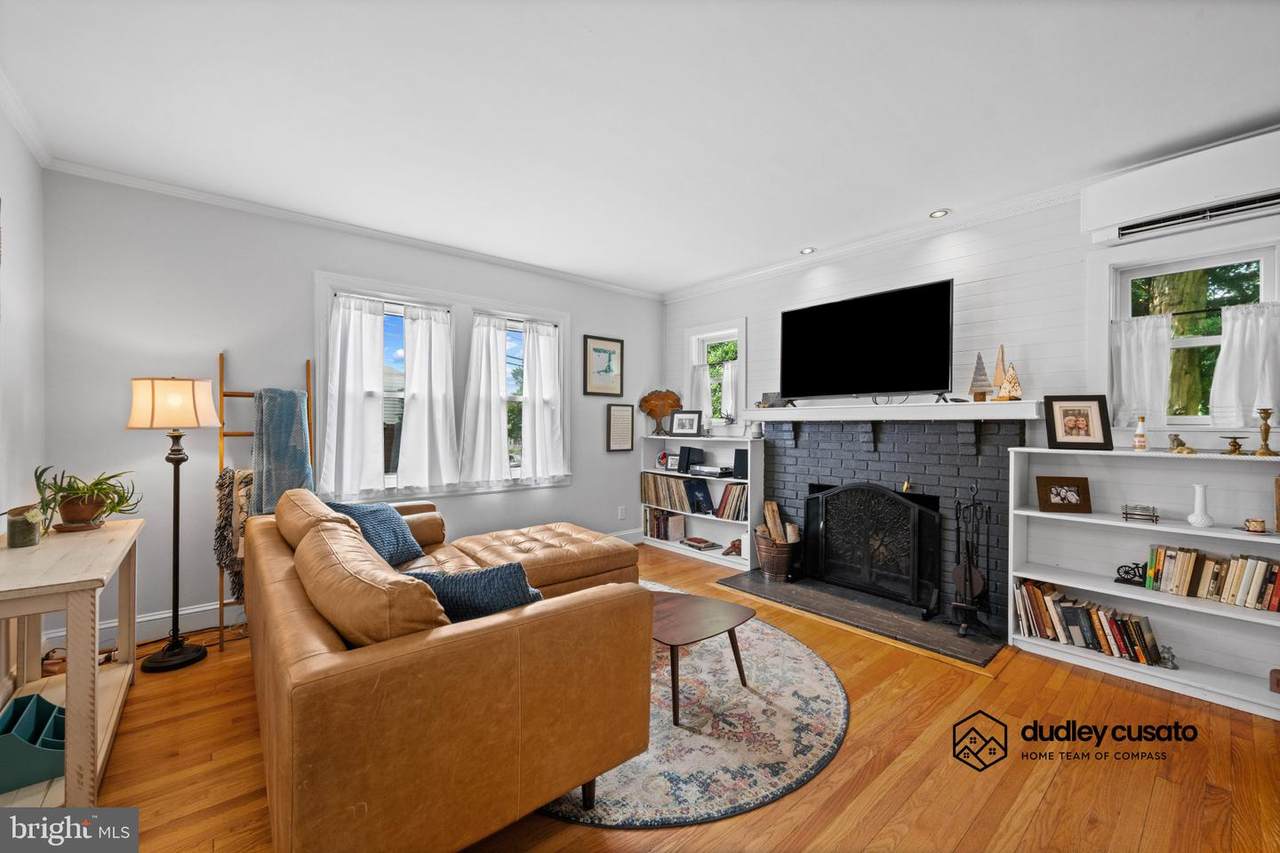 47 Willow Avenue - Photo 1