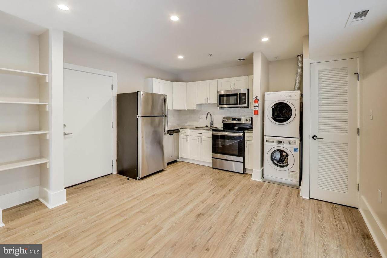 1904 Irving Street - Photo 1