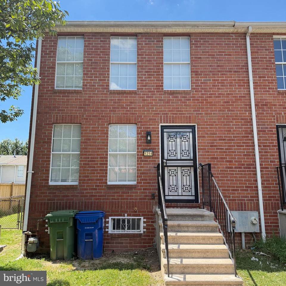 1214 Woodyear Street - Photo 1