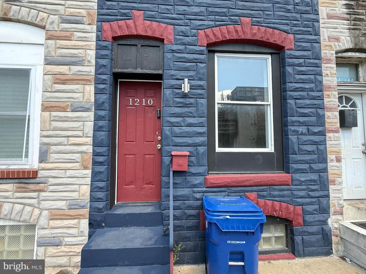 1210 Sargeant Street - Photo 1