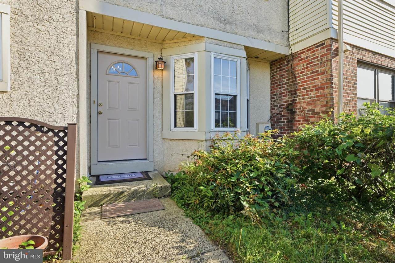 https://bt-photos.global.ssl.fastly.net/brightmls/1280_boomver_1_805046098248-2.jpg