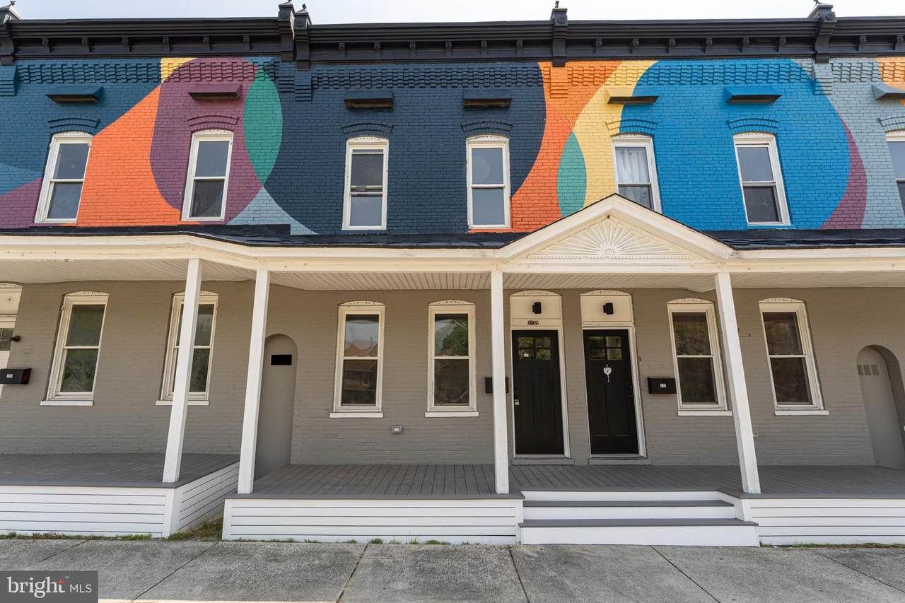 208 Pennsylvania Avenue - Photo 1