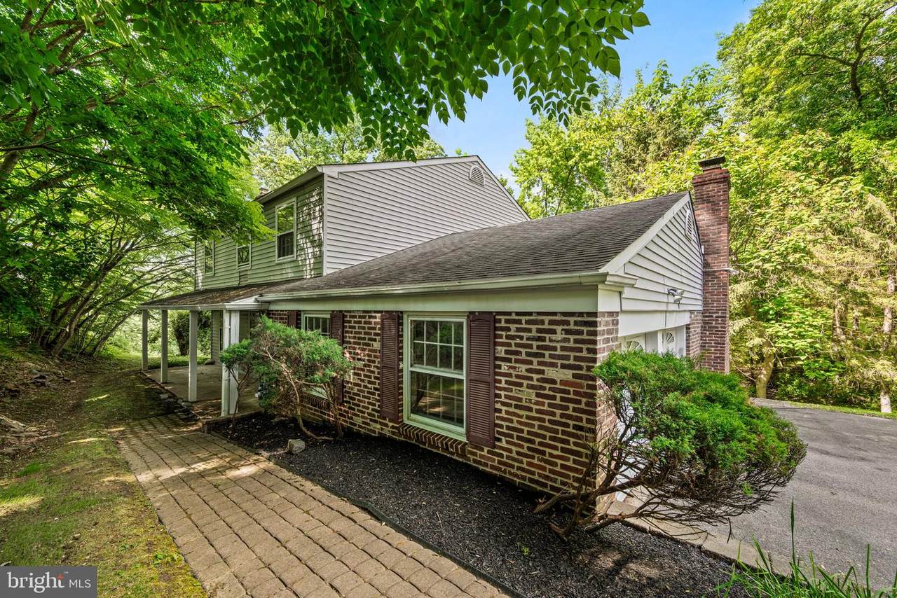 2169 Harts Lane - Photo 1
