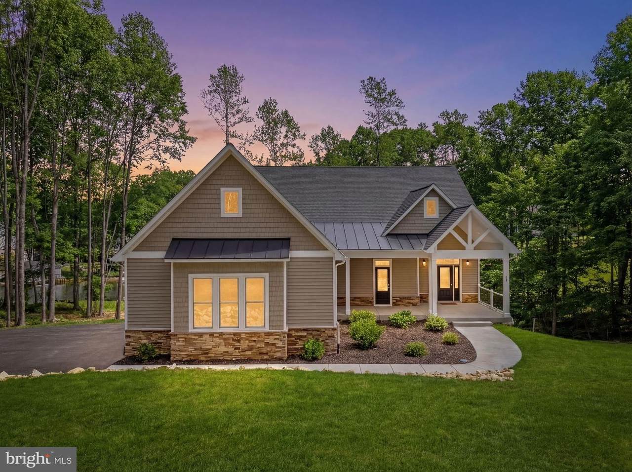44 Deep Creek Circle - Photo 1