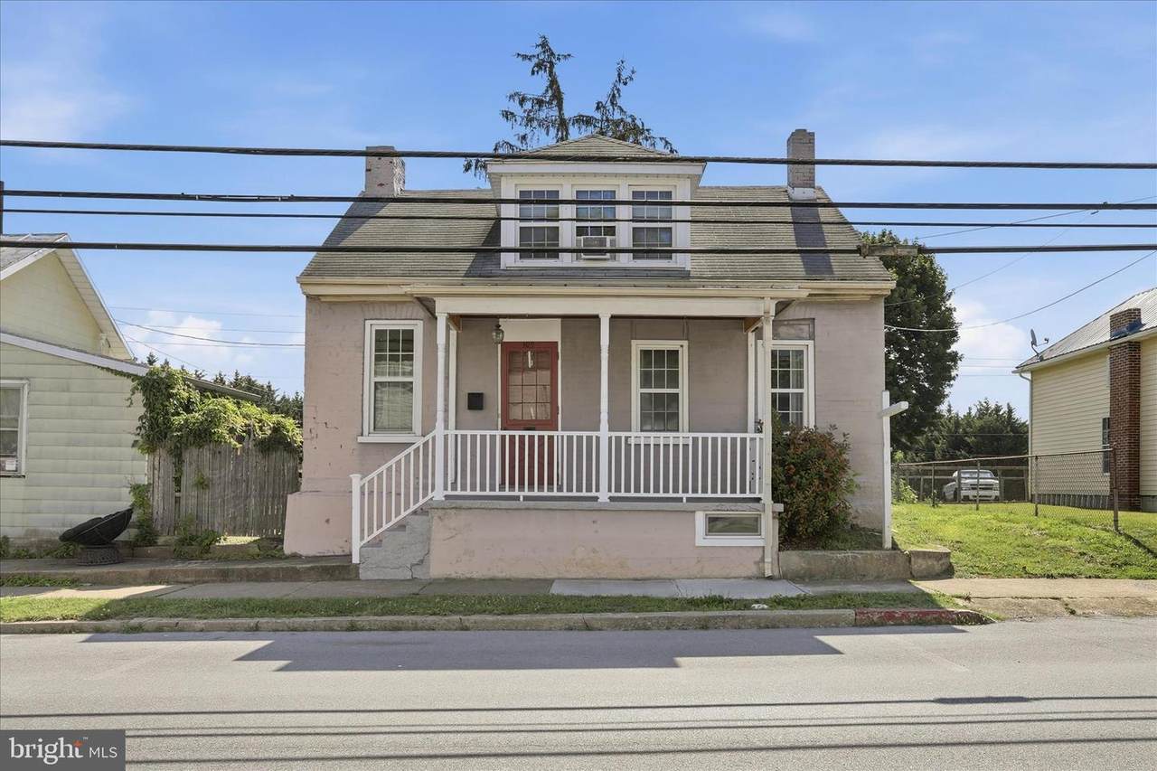 105 Artizan Street - Photo 1