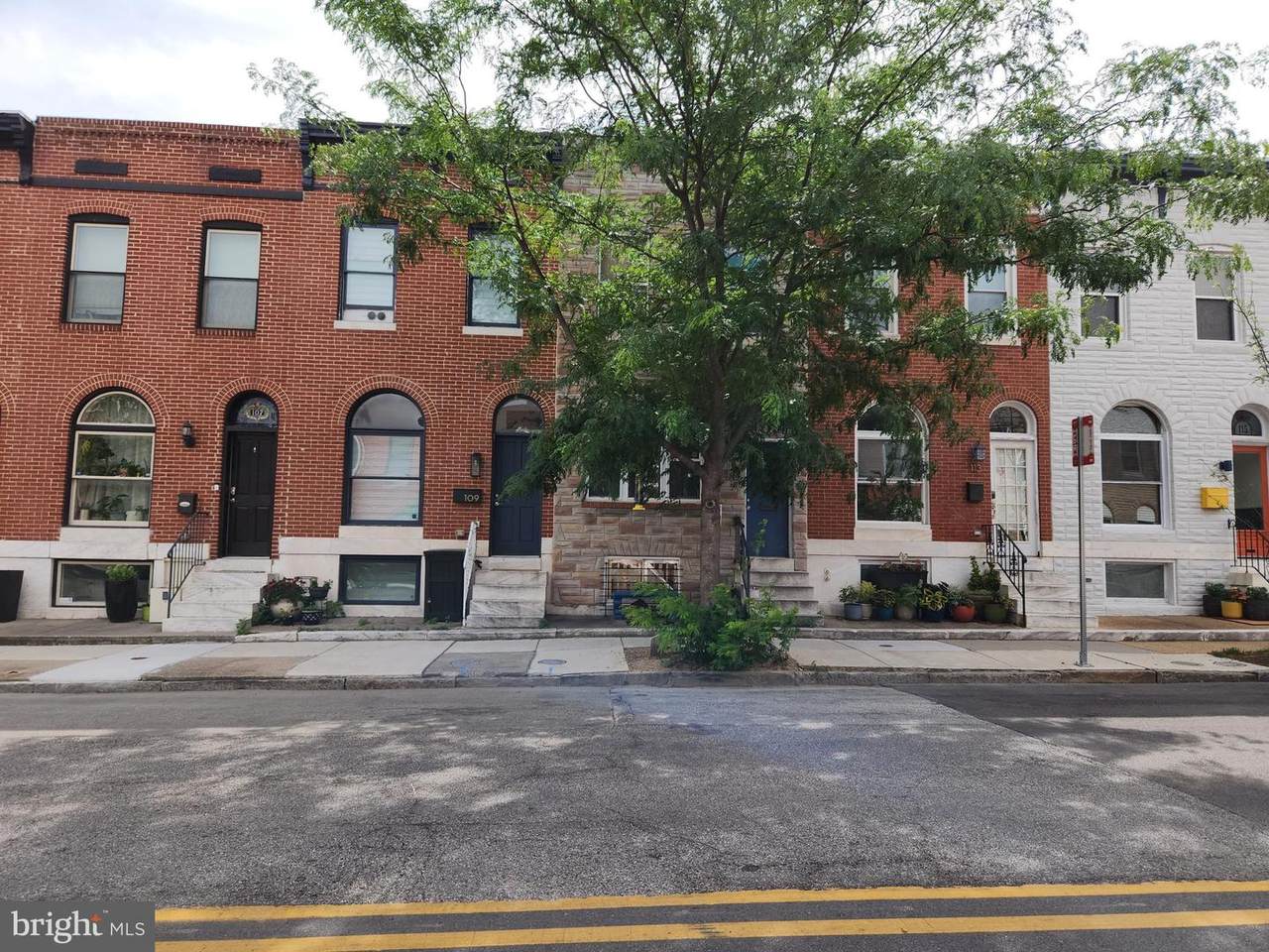 111 East Avenue - Photo 1