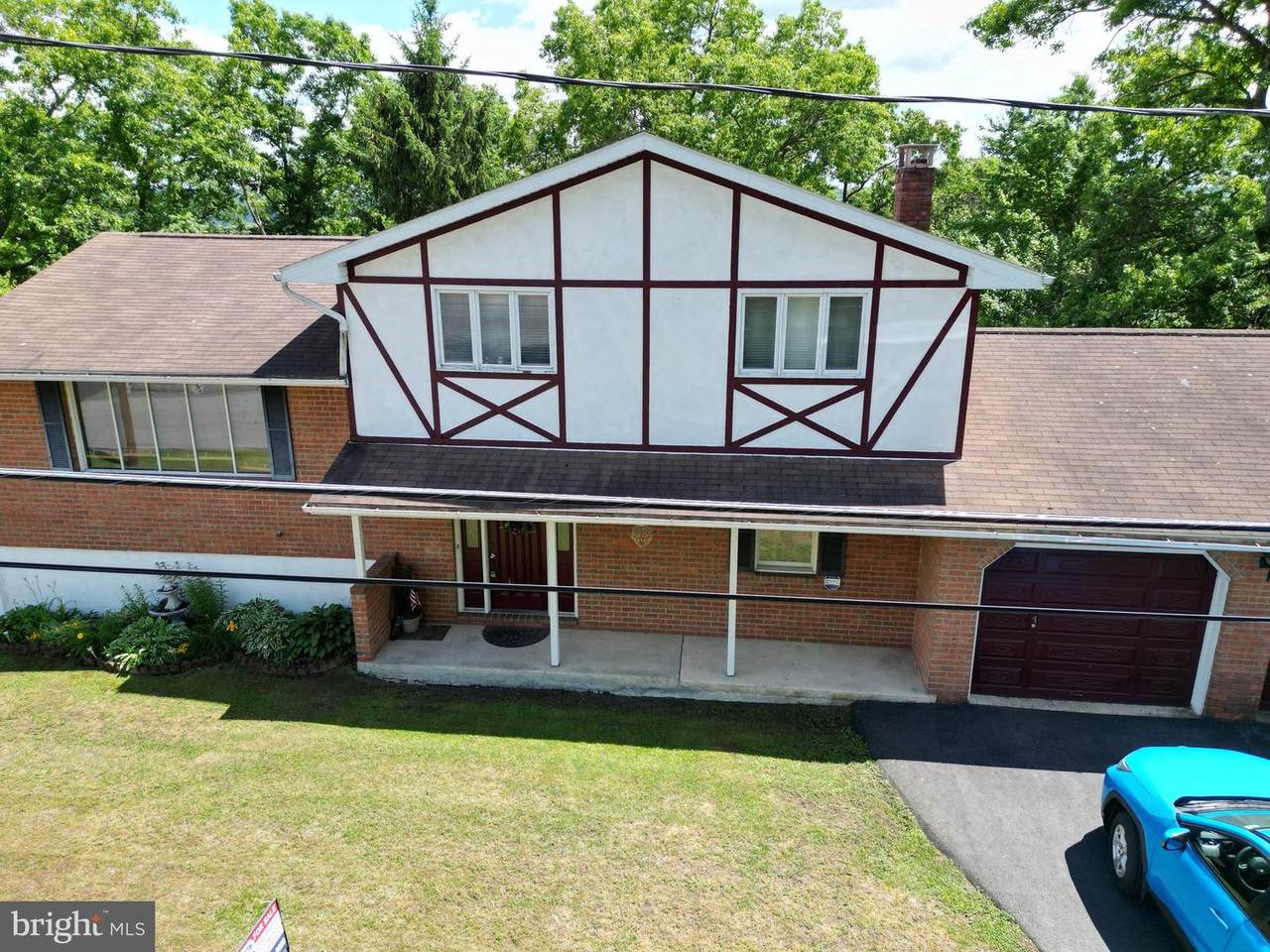 360 Ohio Avenue - Photo 1