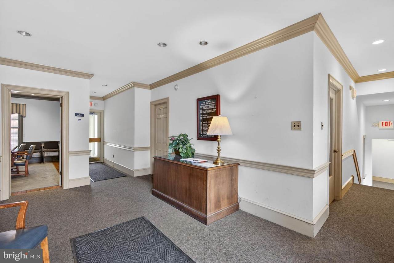 111 Broad Street - Photo 1