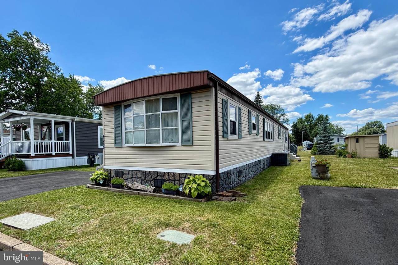 5510 Golden Drive - Photo 1