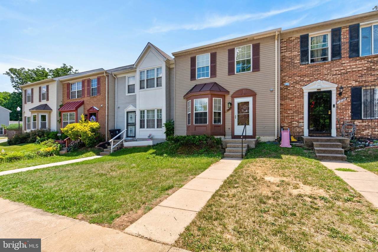 1806 Ryderwood - Photo 1