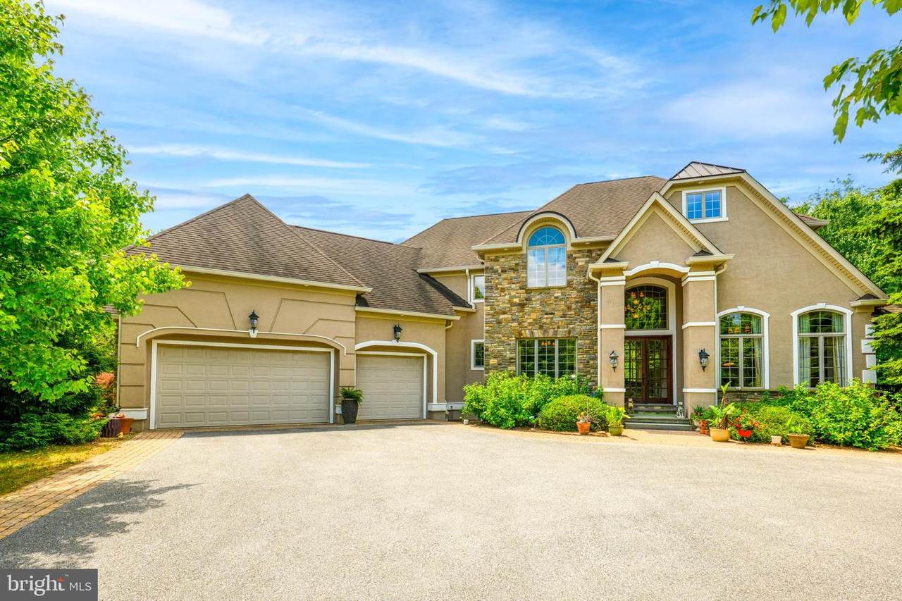 2690 Imperial Crest Lane - Photo 1