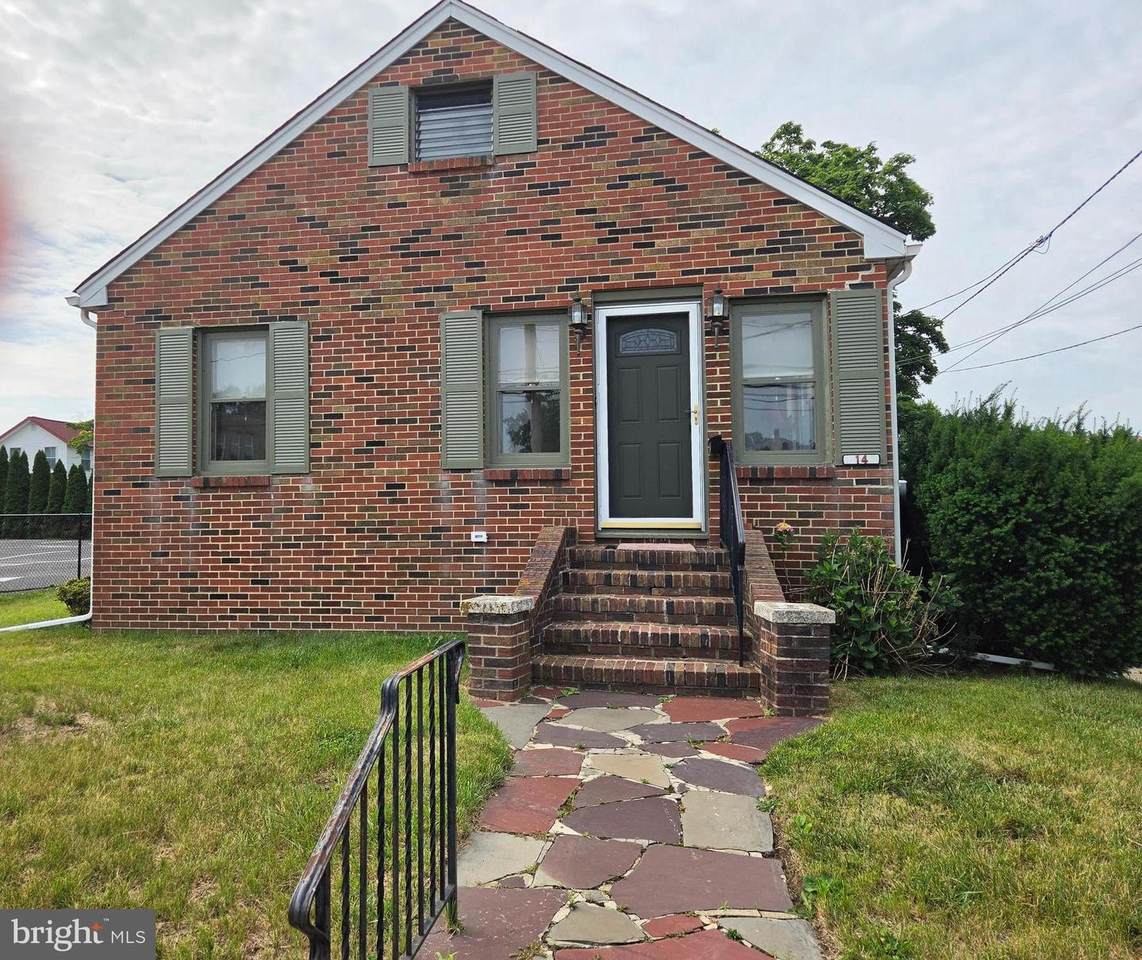 14 Evesham Road - Photo 1