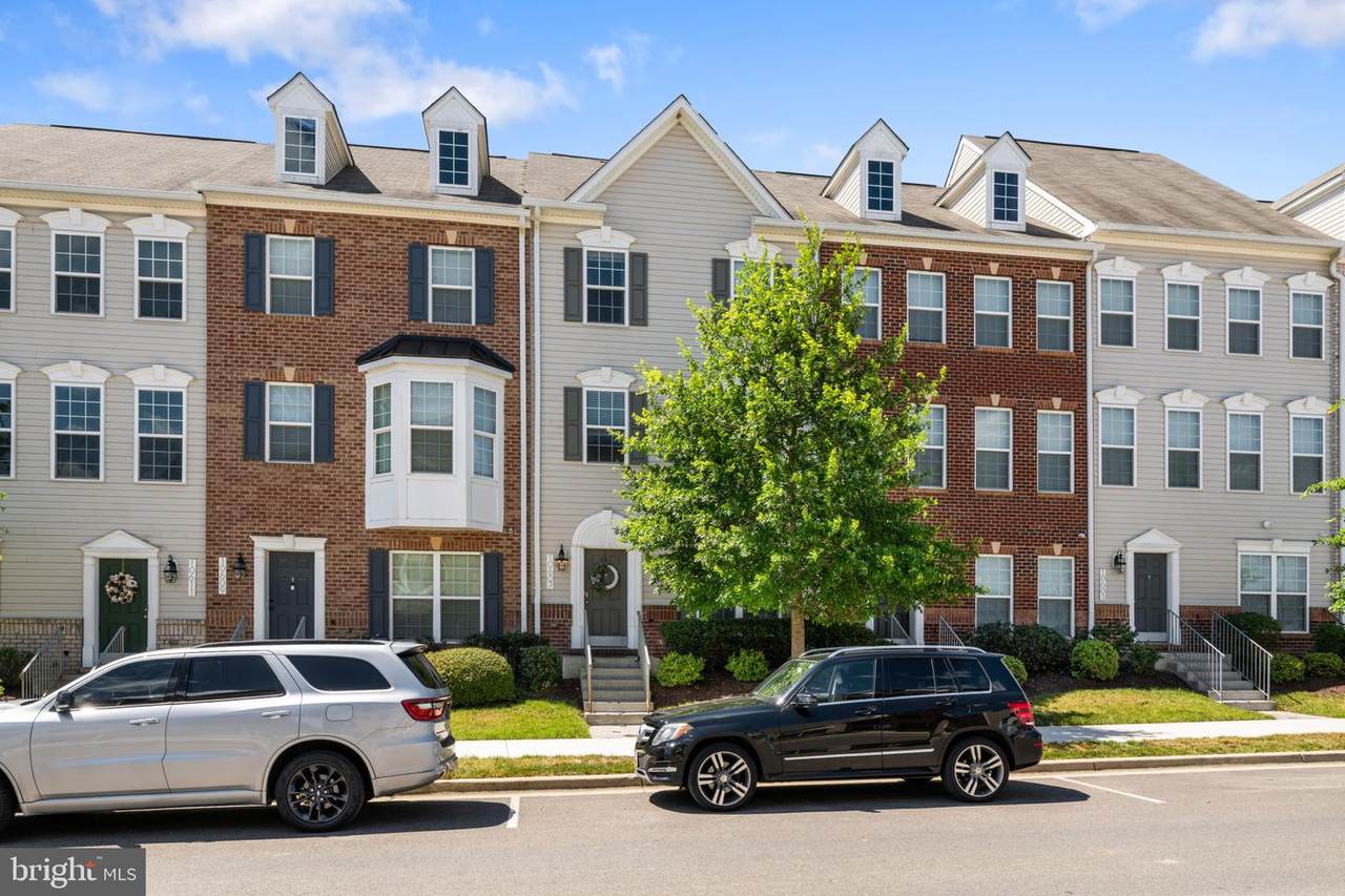 10607 Meridian Hill Way - Photo 1