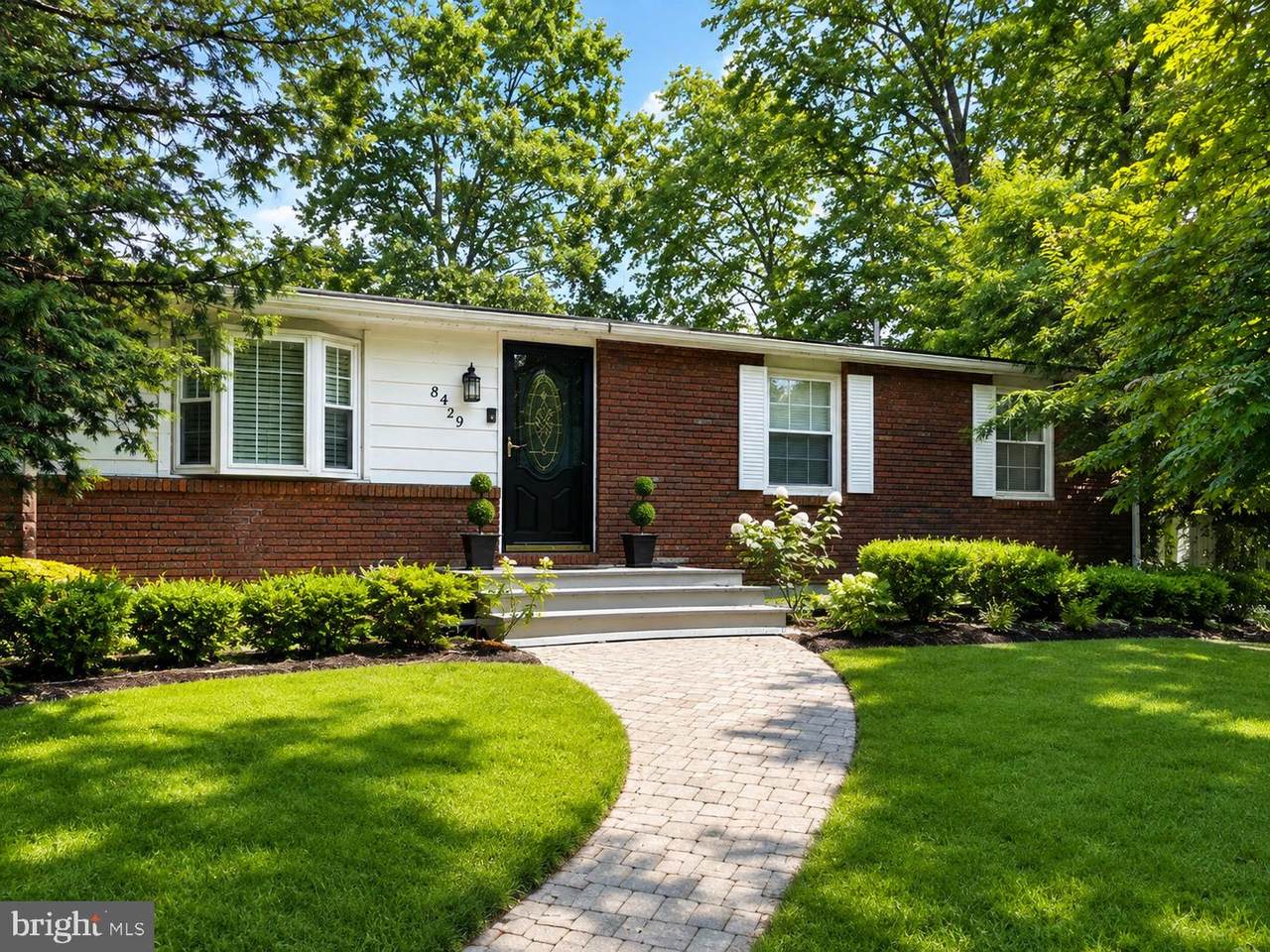8429 Lockwood Road - Photo 1