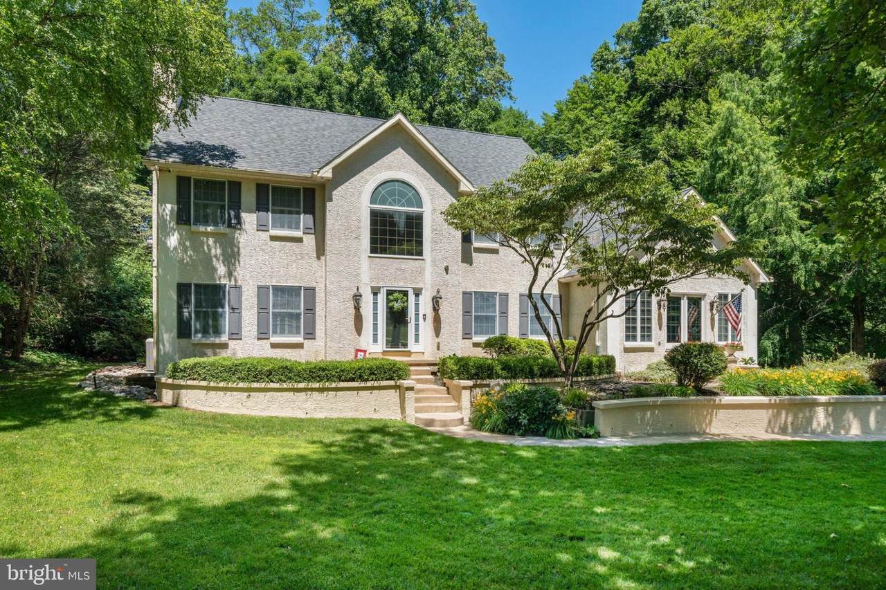 22 Stonebridge Drive - Photo 1