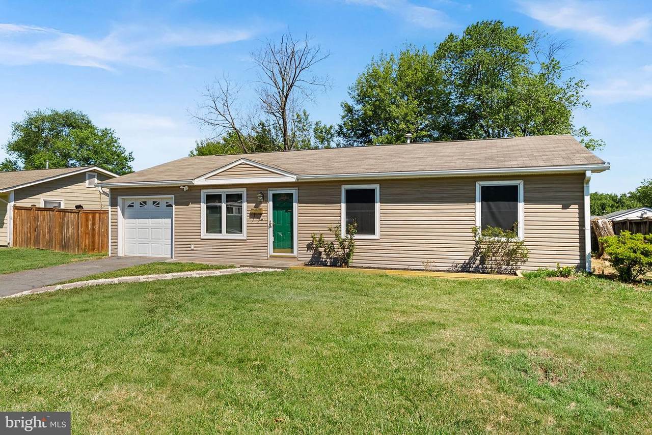 607 Alder Avenue - Photo 1
