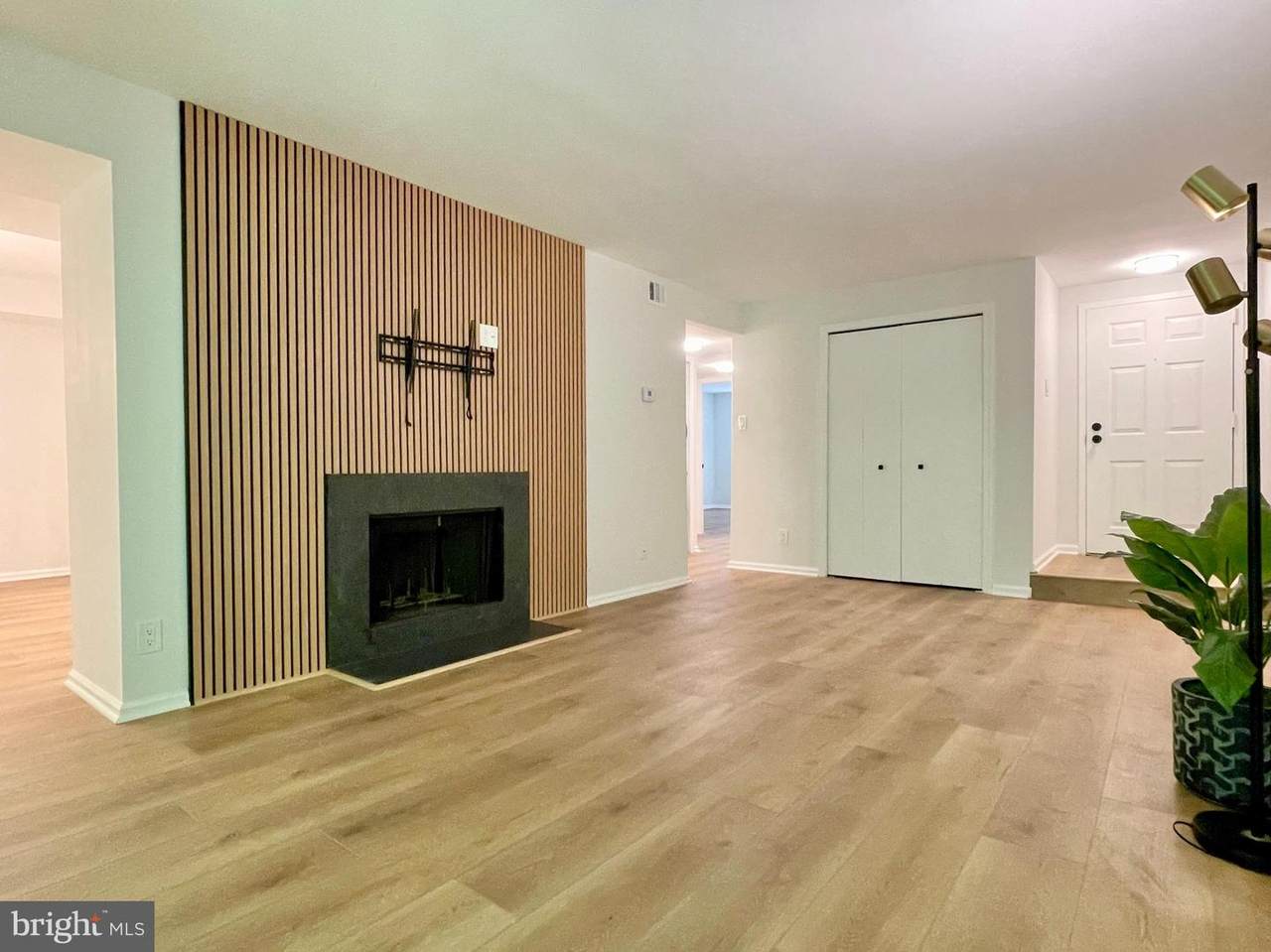 3 Pickering Court - Photo 1