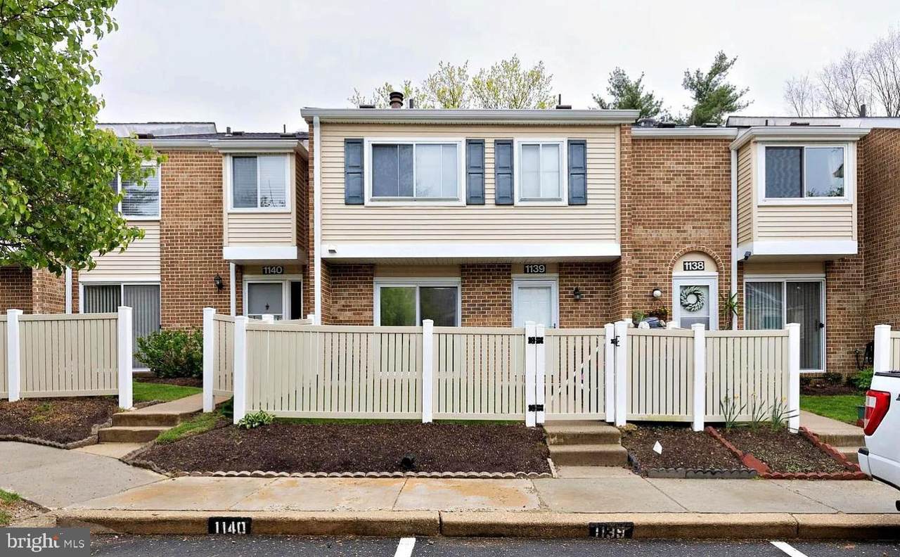 1139 Thackary Court - Photo 1