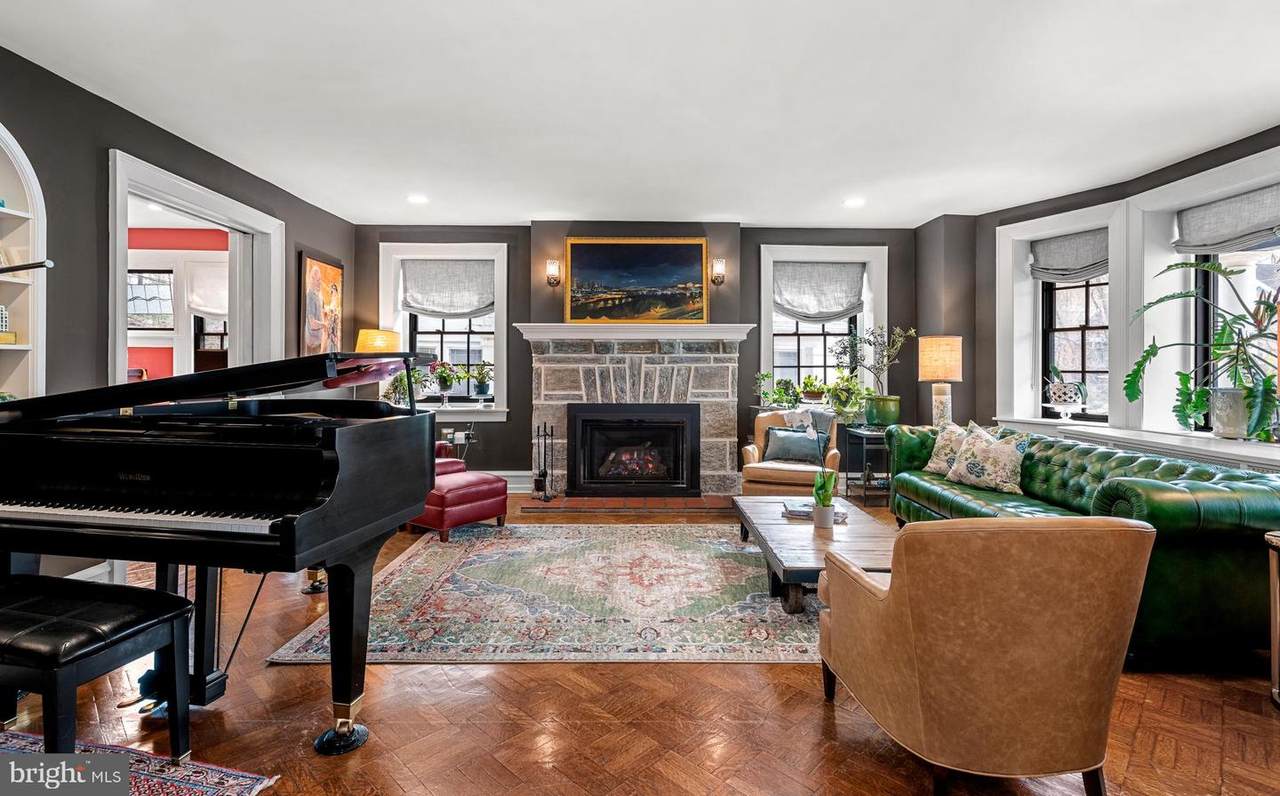 https://bt-photos.global.ssl.fastly.net/brightmls/1280_boomver_1_805058048428-2.jpg