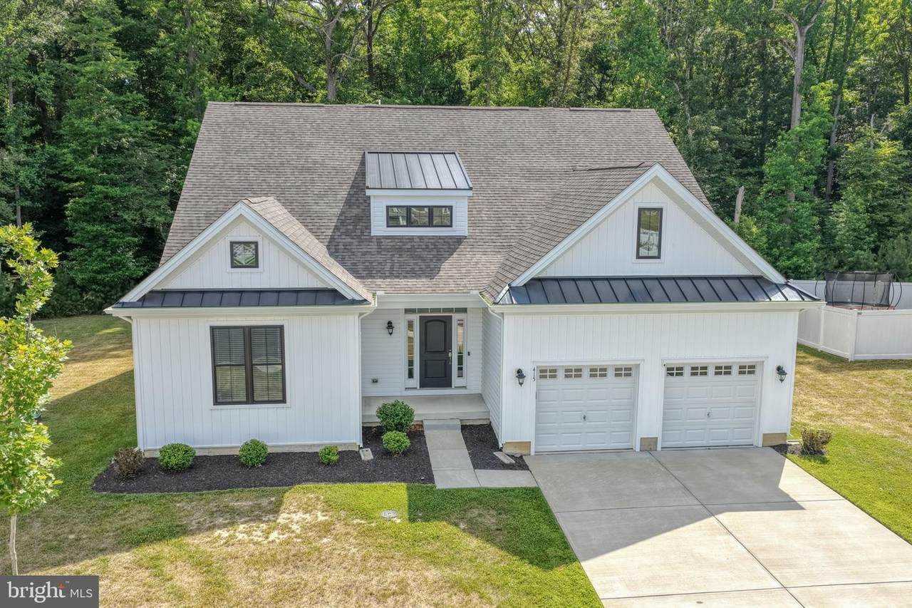 415 Weatherstone Lane - Photo 1