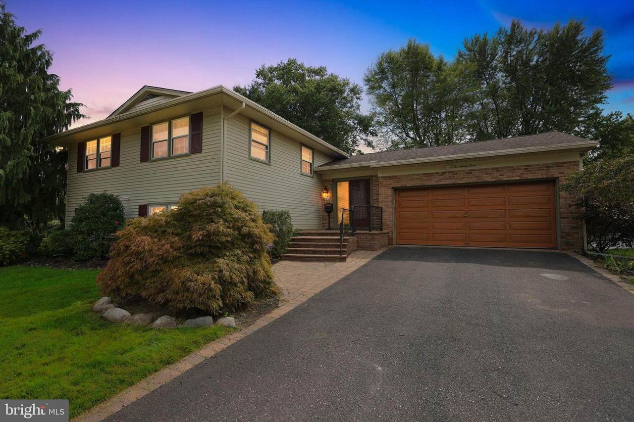 223 St David Drive - Photo 1