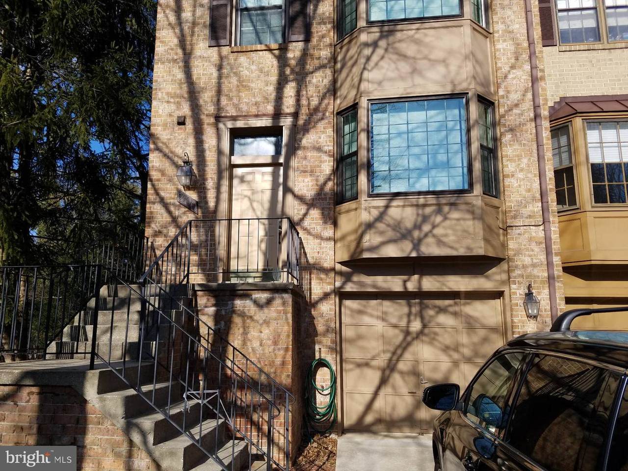 200 Lynn Manor Drive - Photo 1