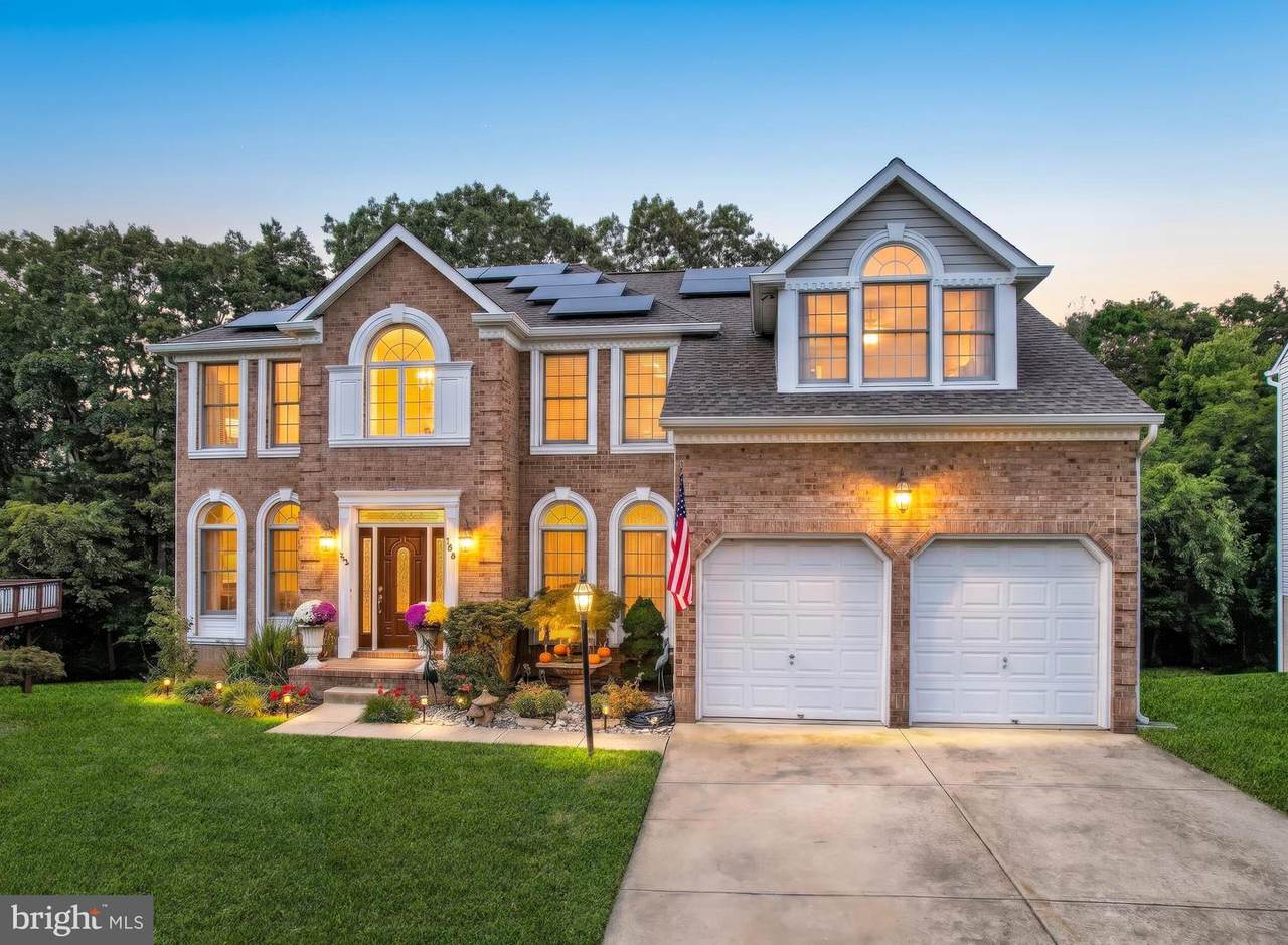 734 Thornwood Drive - Photo 1
