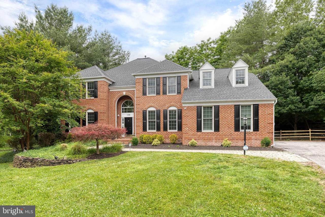 1146 Fairbanks Drive - Photo 1