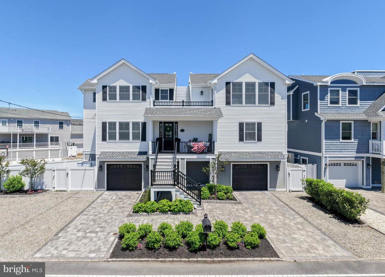 1154 Jennifer Lane - Photo 1