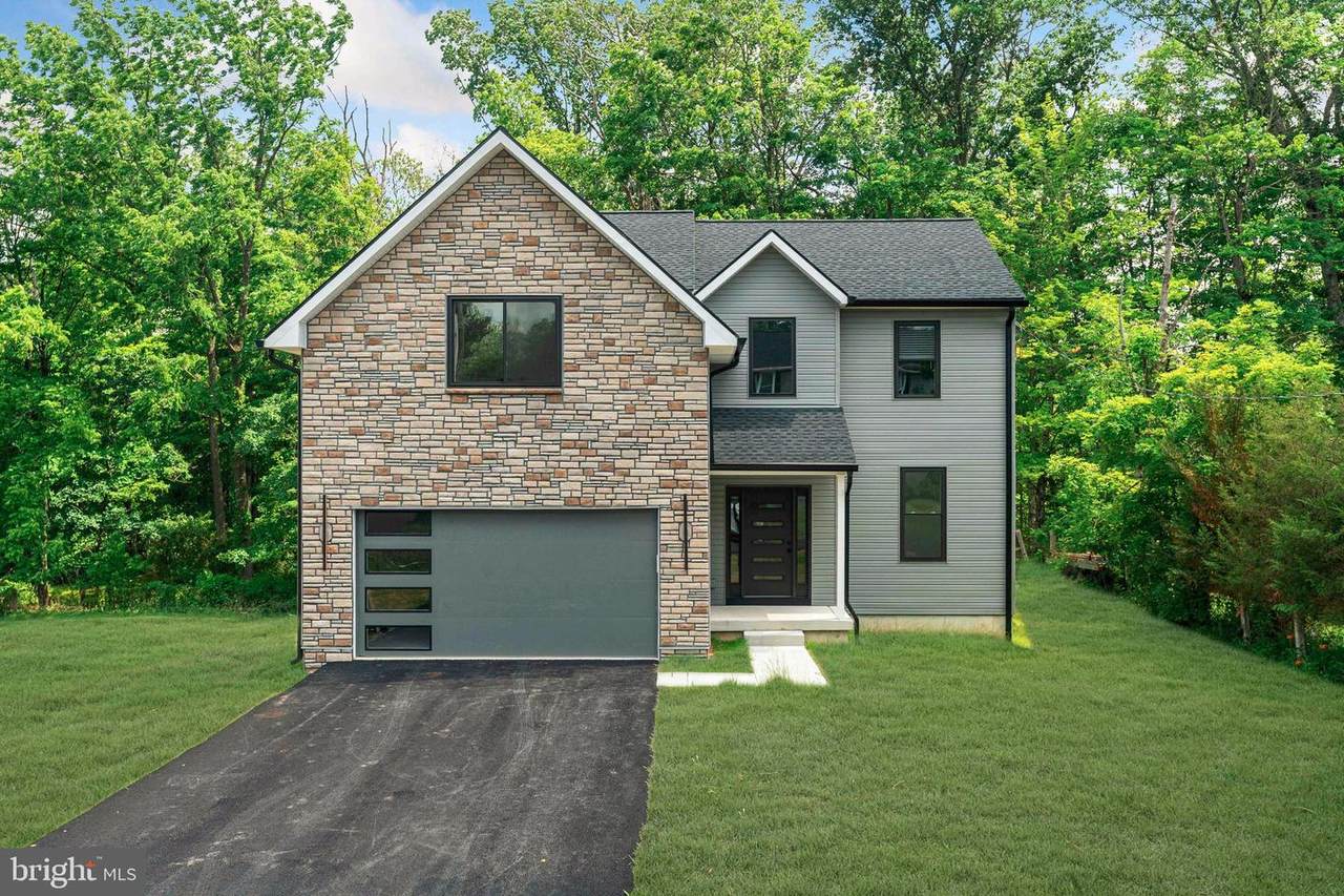 2947 Bridge Street - Photo 1