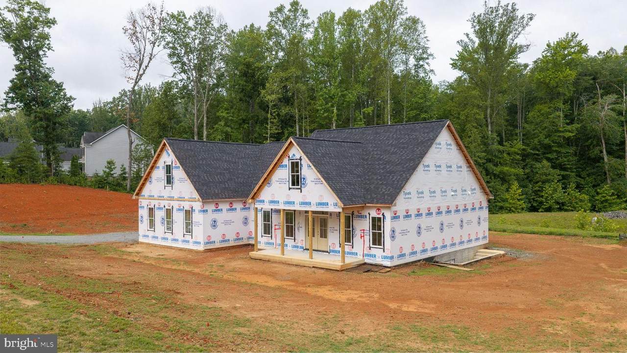 38 Dahlia Lane - Photo 1