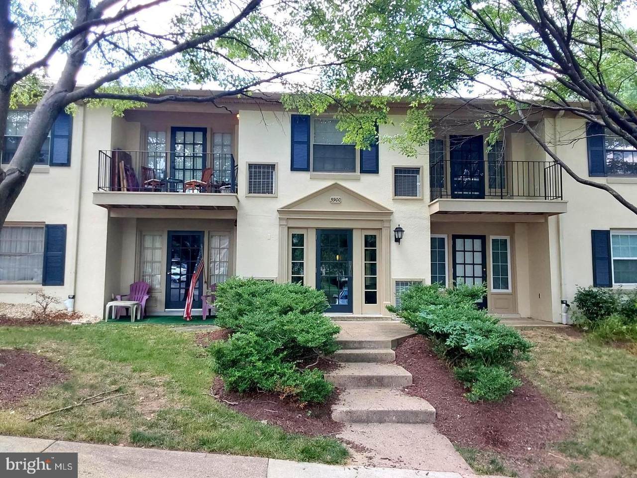 5900-L Surrey Hill Place - Photo 1