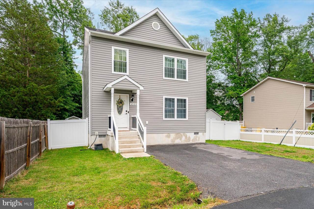 4909 Olive Street - Photo 1