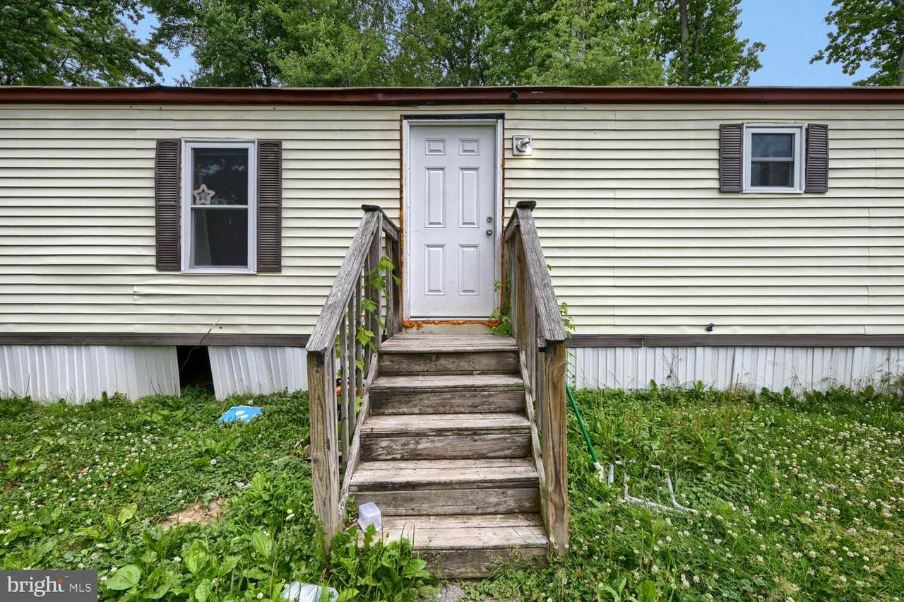 107 Michigan Court - Photo 1