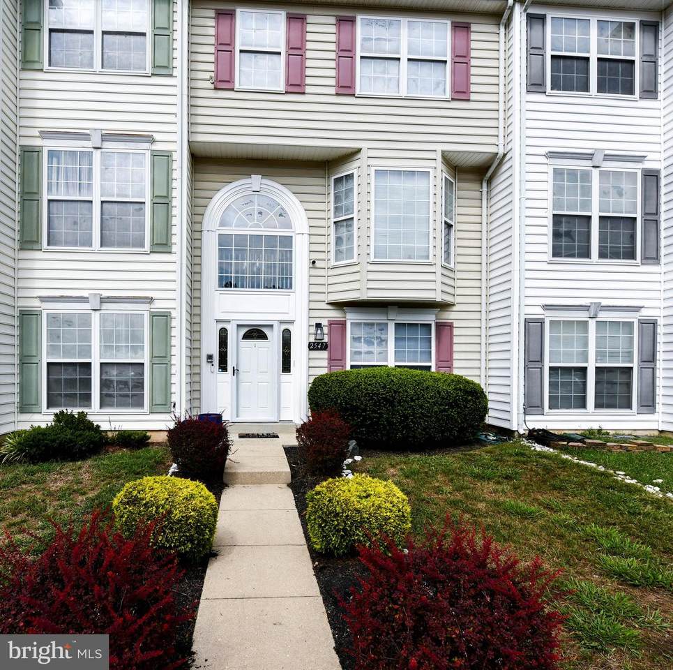 2547 Enterprise Place - Photo 1