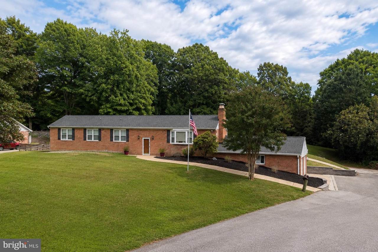 11802 Rivershore Drive - Photo 1