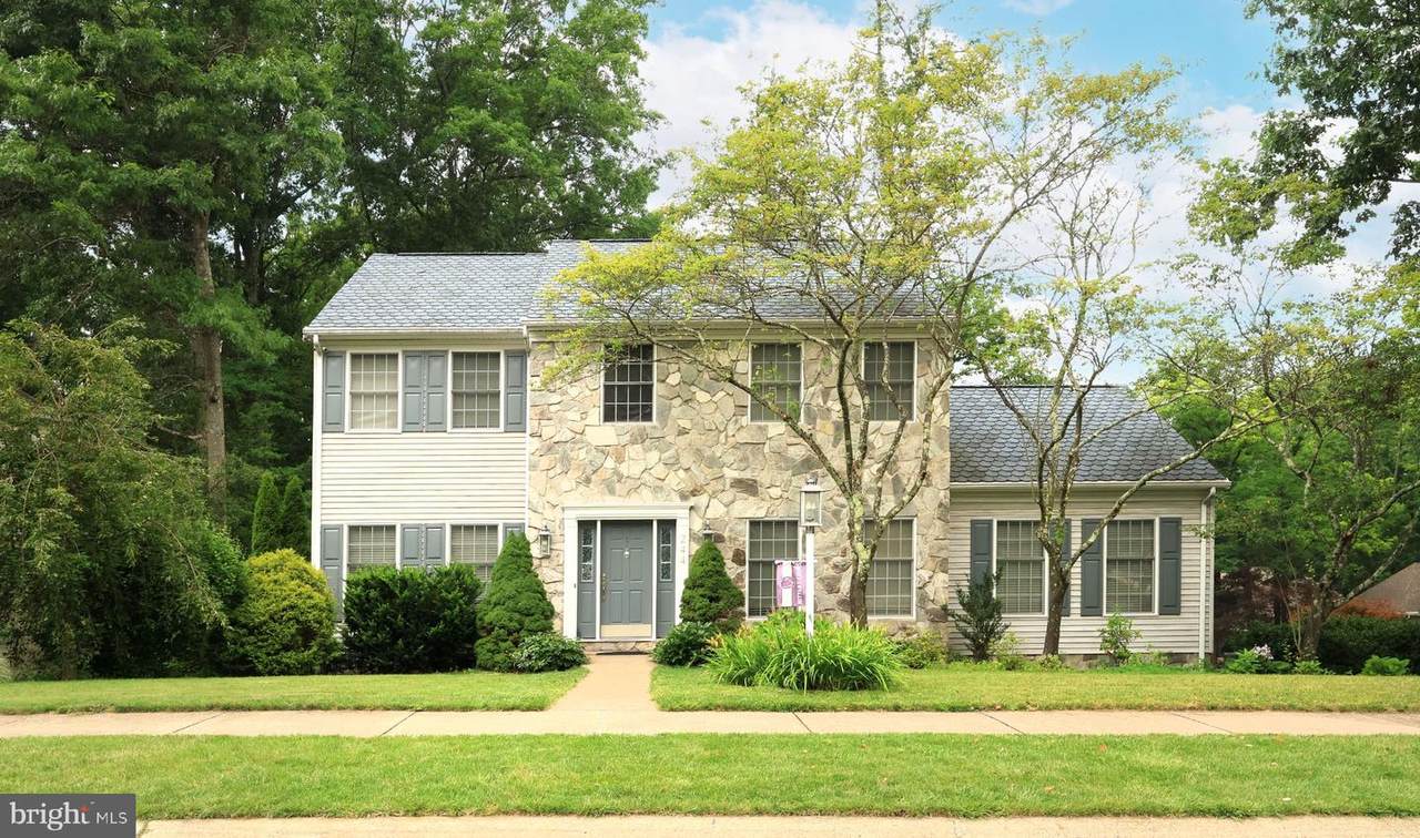 244 Leawood Lane - Photo 1