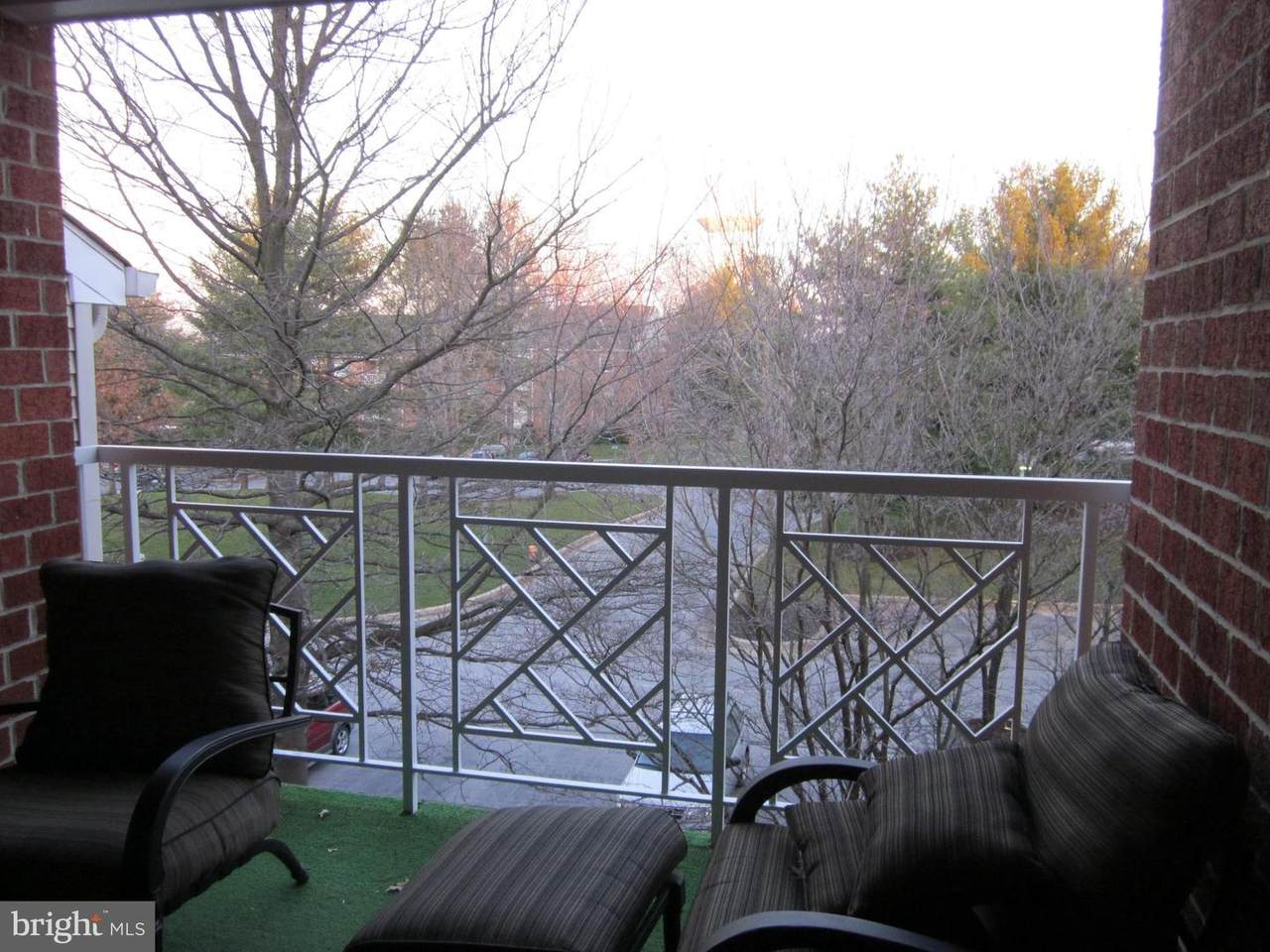 https://bt-photos.global.ssl.fastly.net/brightmls/1280_boomver_1_805066676056-2.jpg