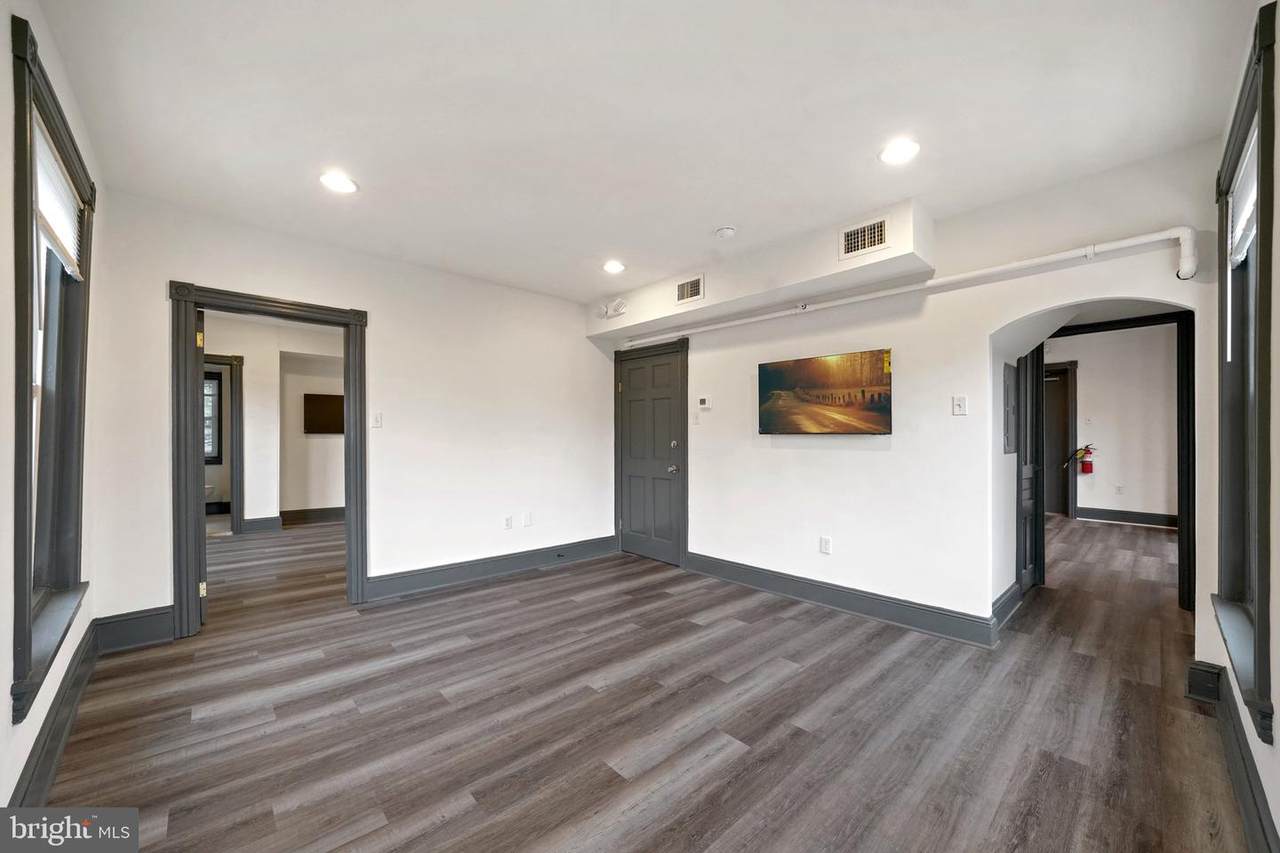 119 Broad Street - Photo 1