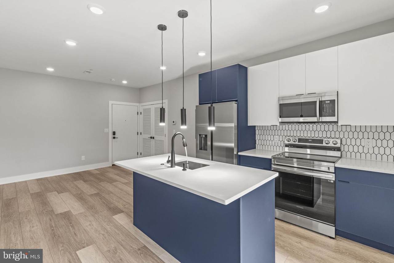 2626 Trenton Ave - Photo 1