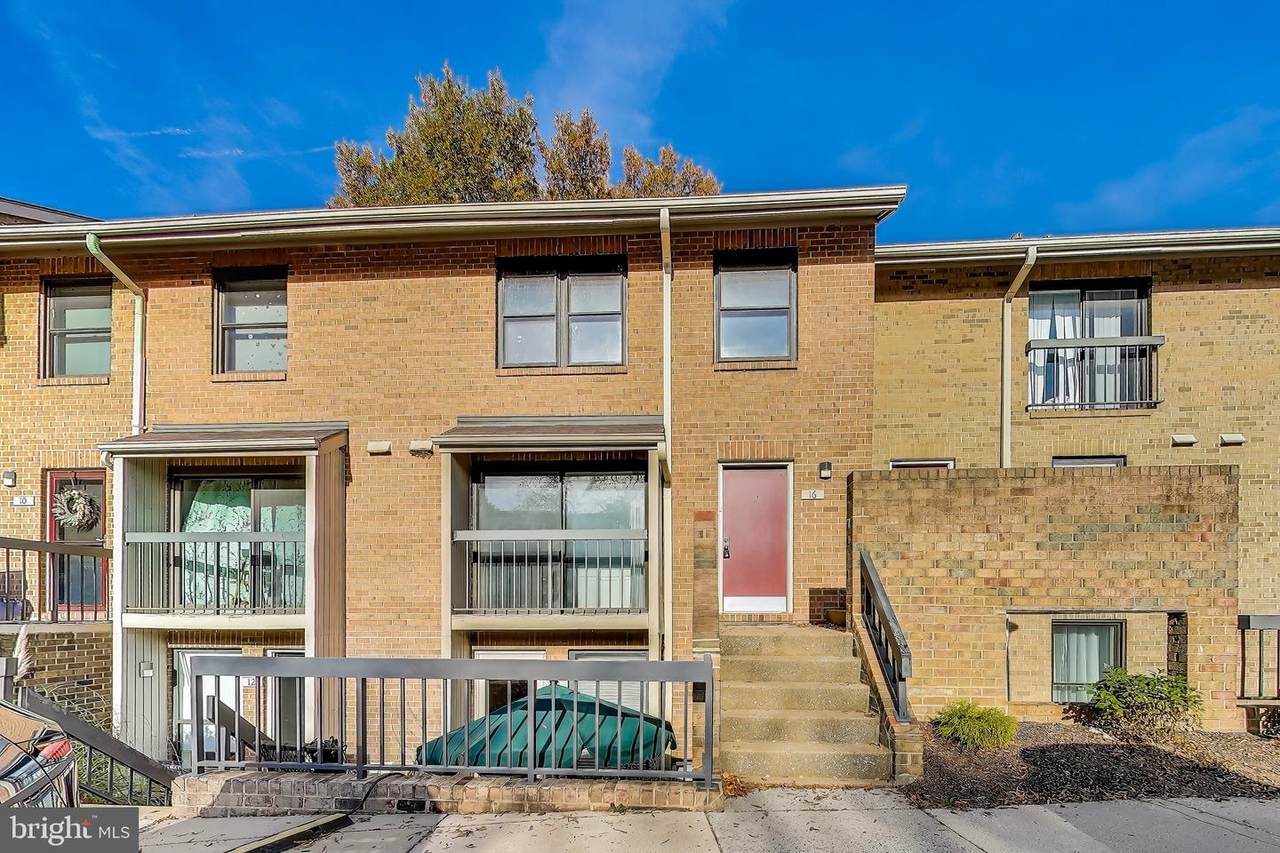 16 Dudley Court - Photo 1
