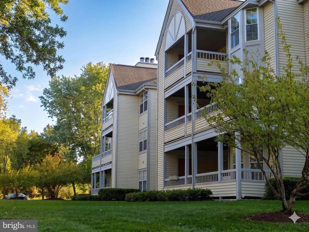 101 Claridge Court - Photo 1