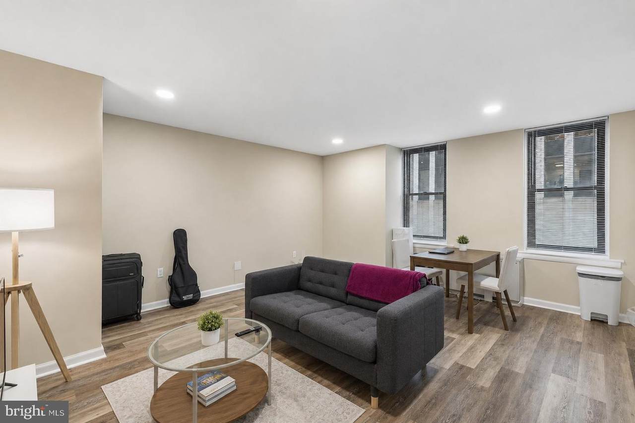 135 19TH Street - Photo 1