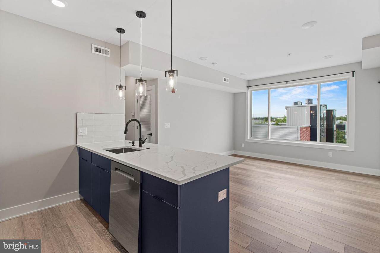 2625 Jefferson Street - Photo 1