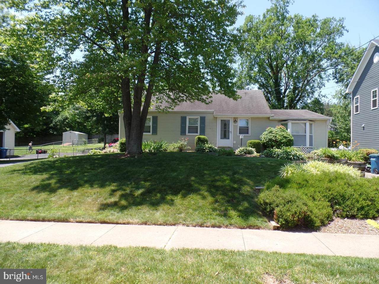 1820 Pimmit Drive - Photo 1