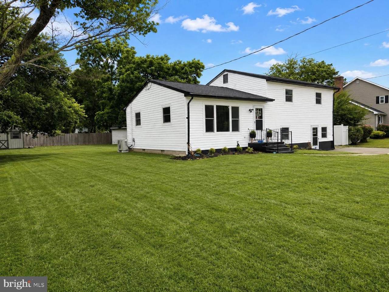 41 Algonquin Road - Photo 1