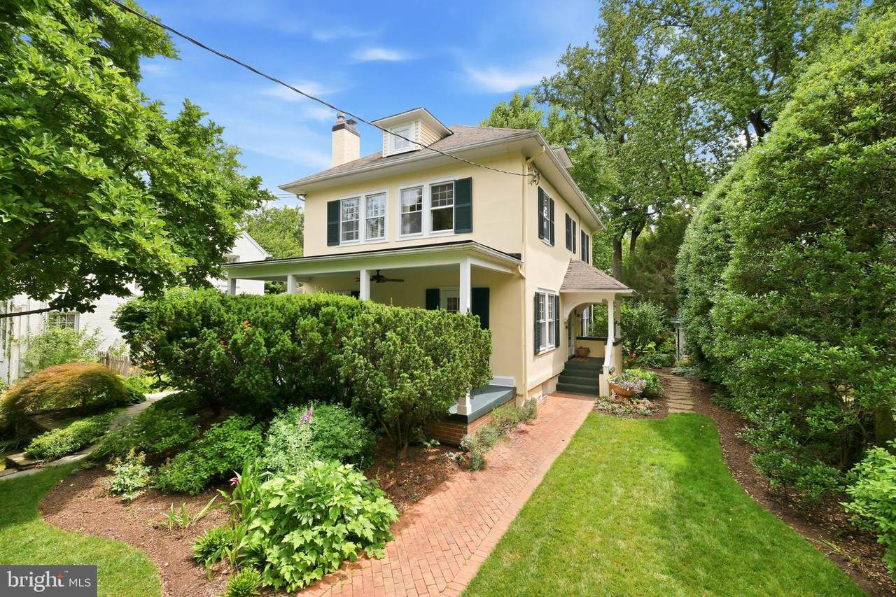 6411 33RD Street - Photo 1